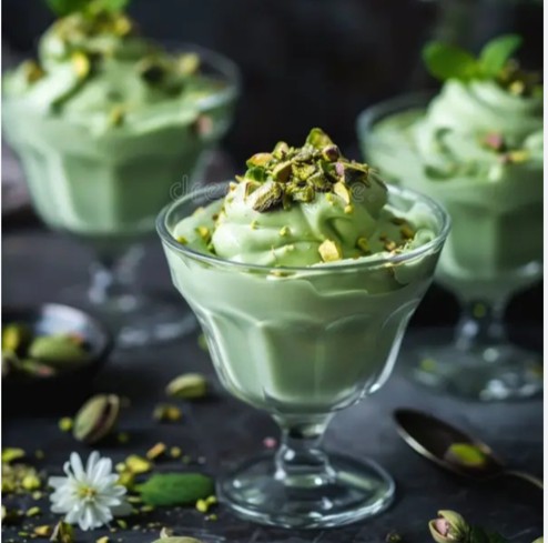 moda-events-premium-desserts-pistachio-mouse